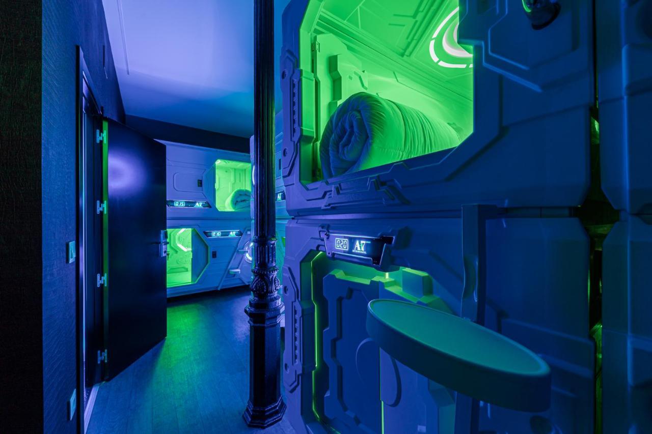 Art Seven Hostel Capsules 马德里 外观 照片