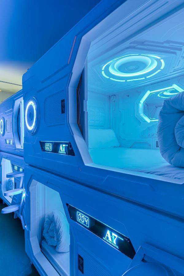 Art Seven Hostel Capsules 马德里 外观 照片
