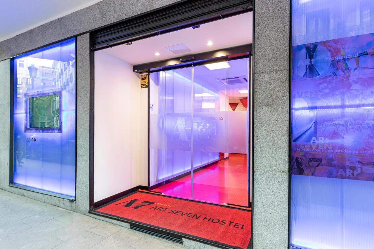 Art Seven Hostel Capsules 马德里 外观 照片